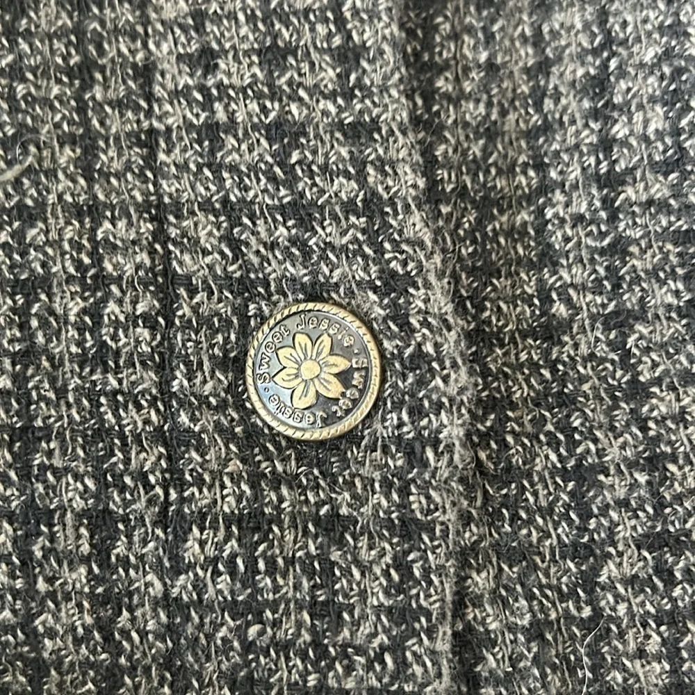 Sweet Jessie button up sweater